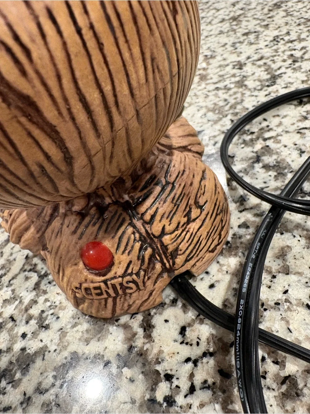 Scentsy groot from